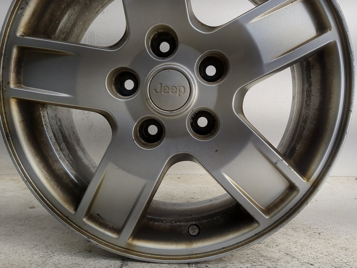 2005-2007 Jeep Grand Cherokee Oem Wheel Rim 1323846 - Oemusedautoparts1.com