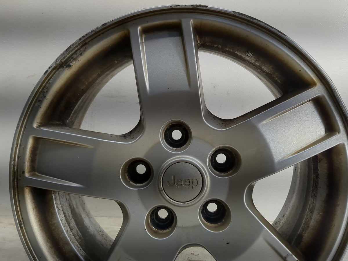 2005-2007 Jeep Grand Cherokee Oem Wheel Rim 1323846 - Oemusedautoparts1.com