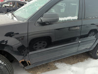 2005-2005 Jeep Grand Cherokee Driver Front Door Oem 1352317 - Oemusedautoparts1.com