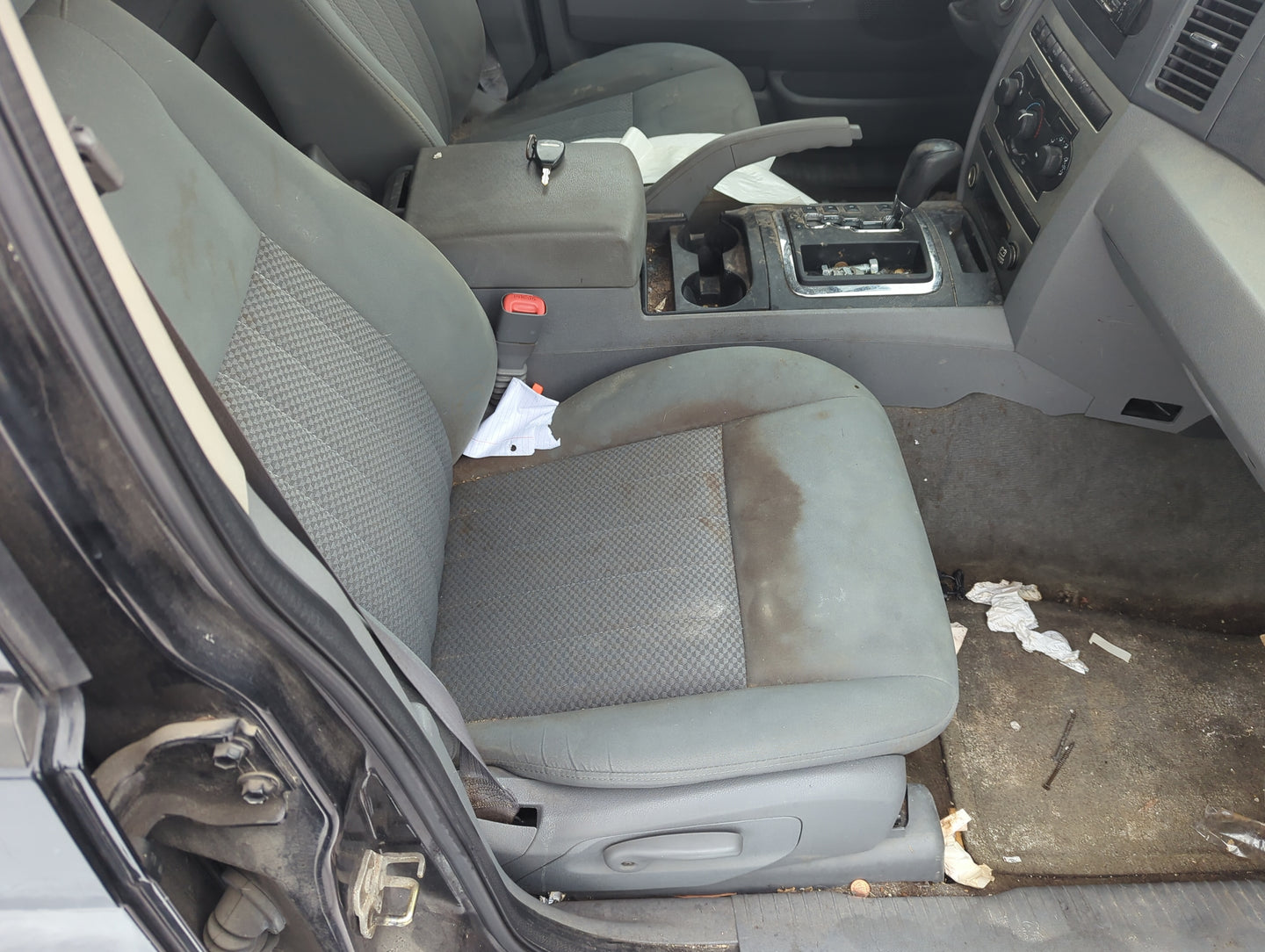 2005-2010 Jeep Grand Cherokee Passenger Front Seat Oem - Oemusedautoparts1.com
