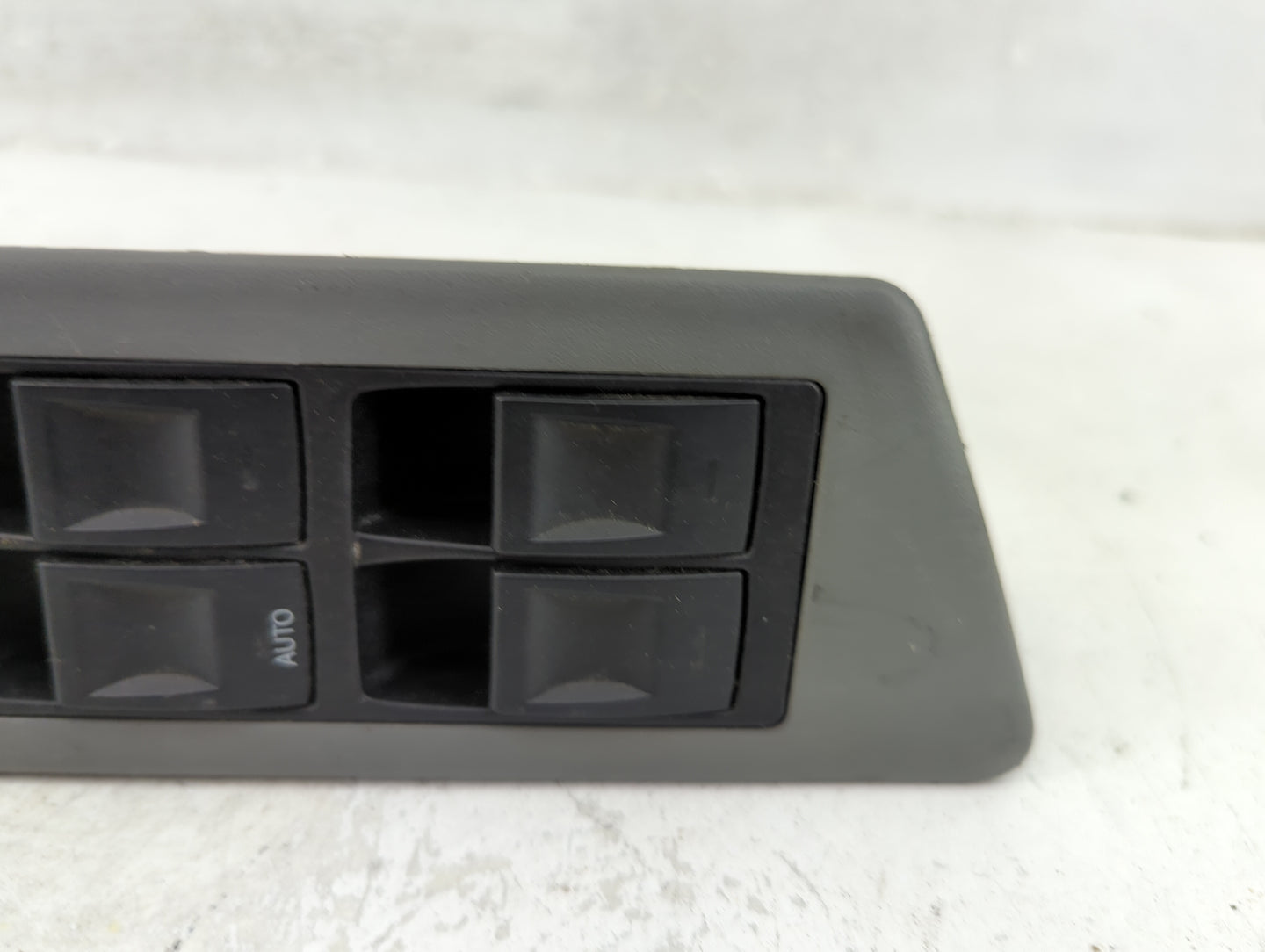 2005 Jeep Grand Cherokee Passenger Right Power Window Switch 04602342af - Oemusedautoparts1.com