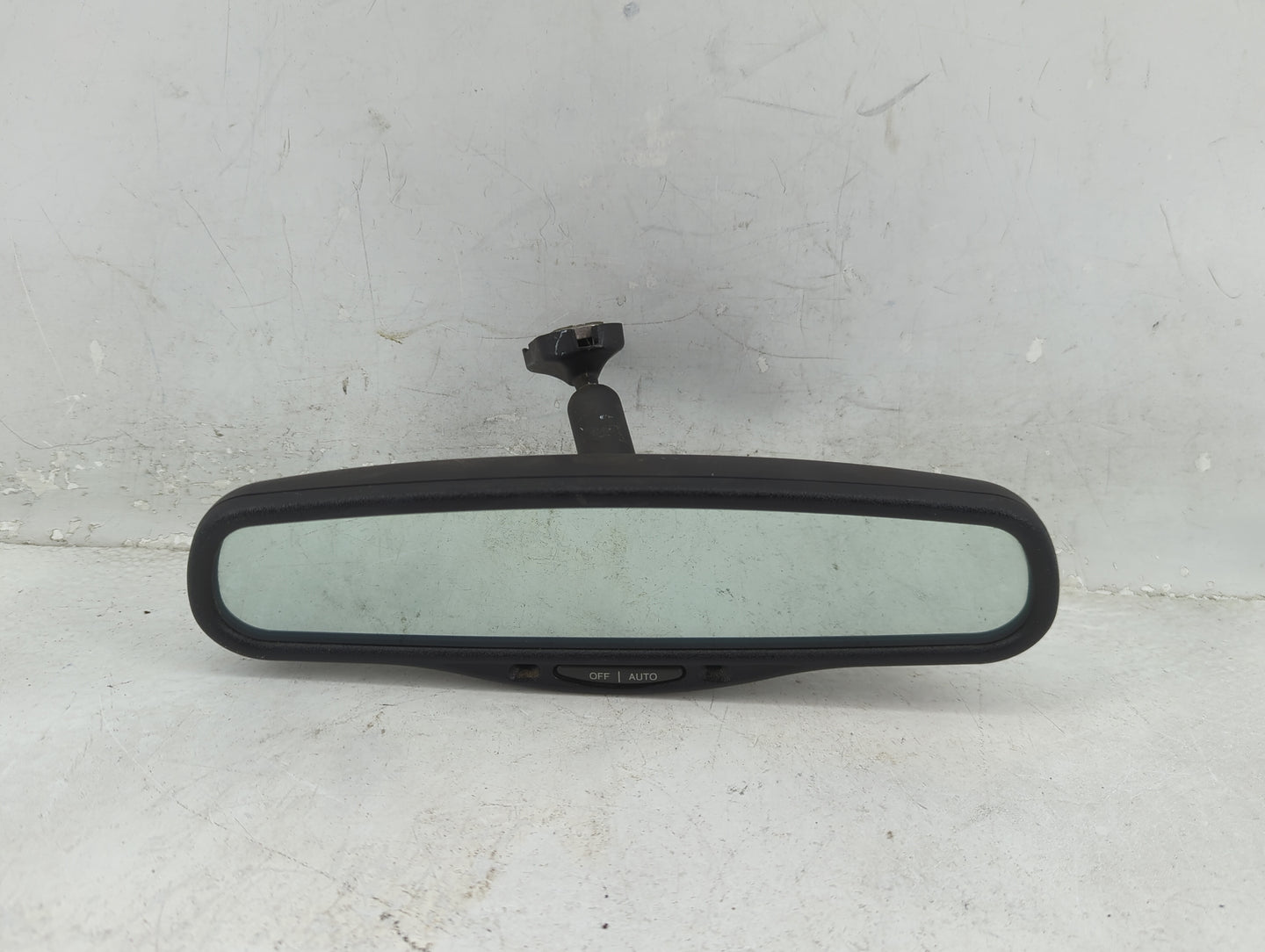 2005 Jeep Grand Cherokee Interior Rear View Mirror Replacement OEM P/N:E11015306 Fits OEM Used Auto Parts - Oemusedautoparts