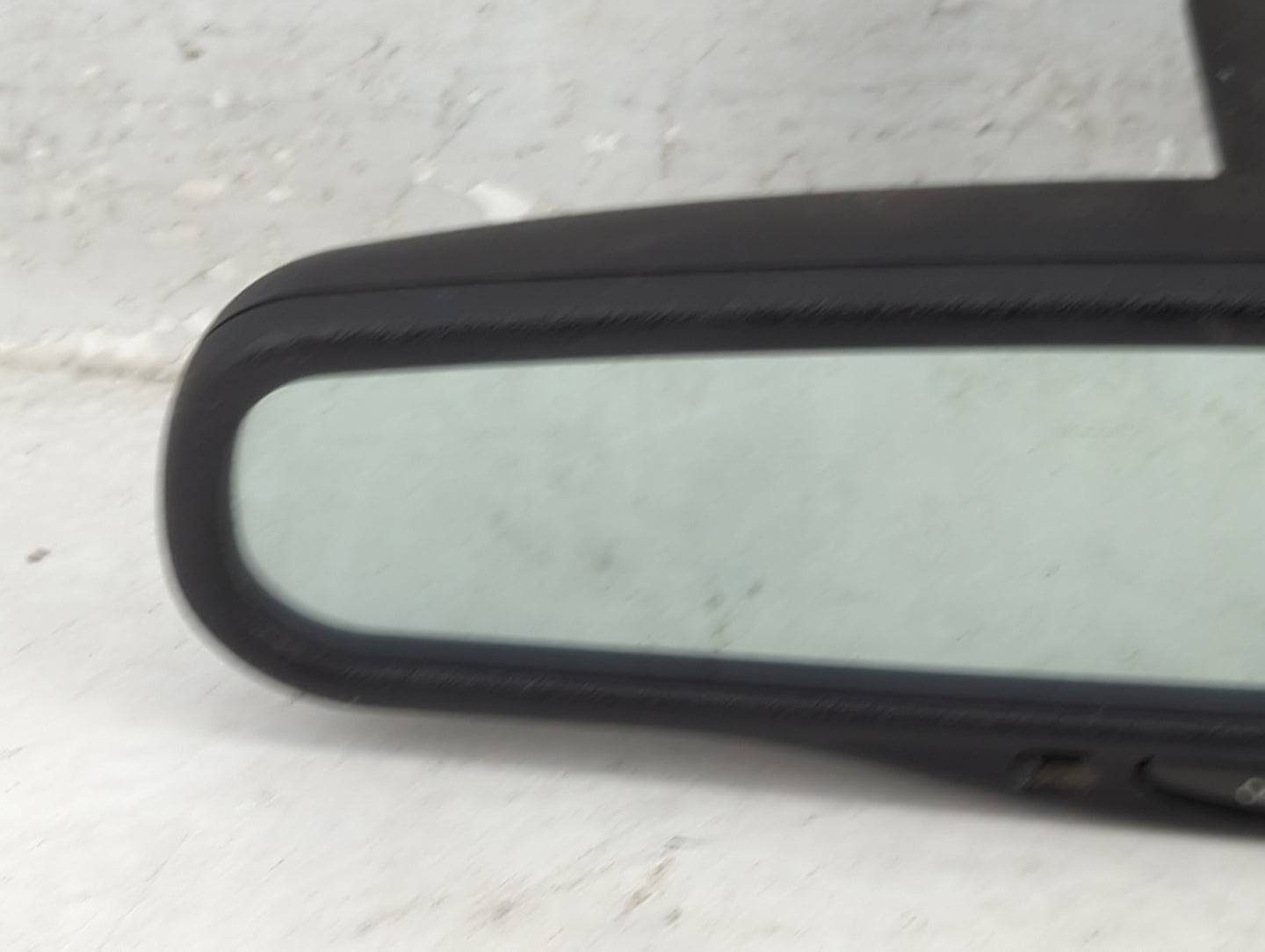 2005 Jeep Grand Cherokee Interior Rear View Mirror Replacement OEM P/N:E11015306 Fits OEM Used Auto Parts - Oemusedautoparts