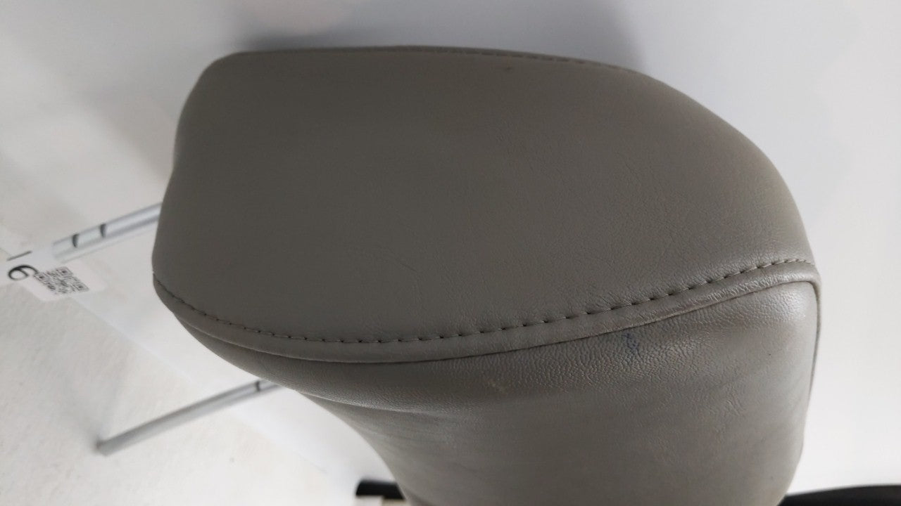 2005-2010 Jeep Grand Cherokee Headrest Head Rest Front Driver Passenger Seat Fits Fits 2005 2006 2007 2008 2009 2010 OEM Use