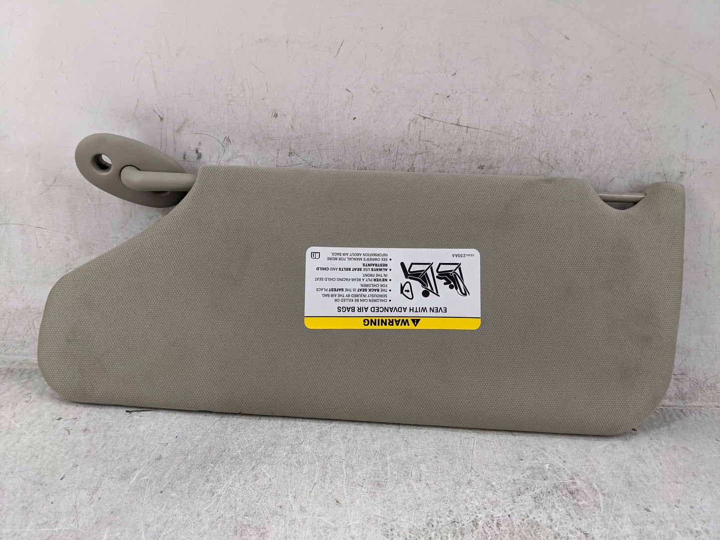 2005-2010 Jeep Grand Cherokee Sun Visor Shade Replacement Passenger Right Mirror Fits Fits 2005 2006 2007 2008 2009 2010 OEM