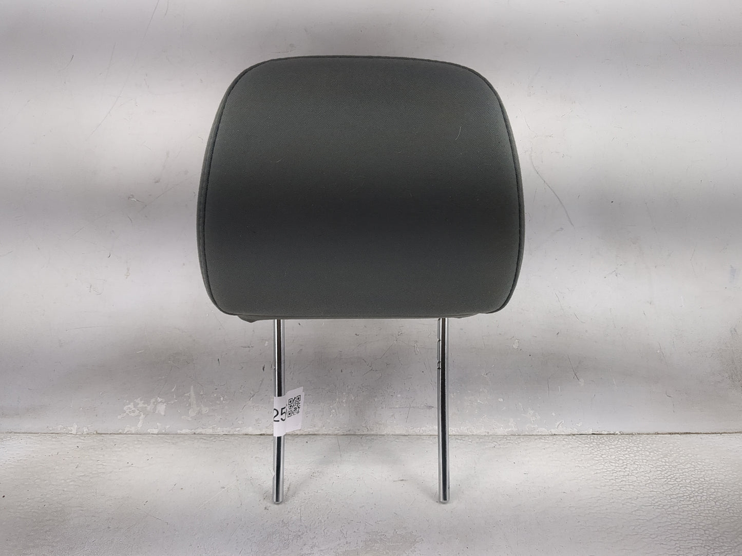 2005-2010 Jeep Grand Cherokee Headrest Head Rest Front Driver Seat Grey - Oemusedautoparts1.com