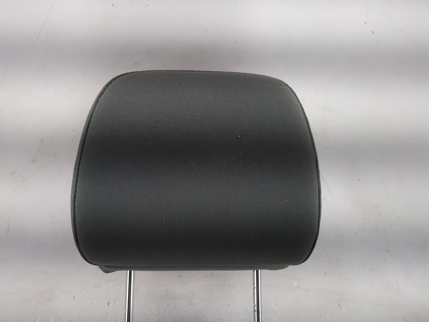 2005 Jeep Grand Cherokee Headrest Head Rest Front Driver Passenger Seat Fits OEM Used Auto Parts - Oemusedautoparts1.com