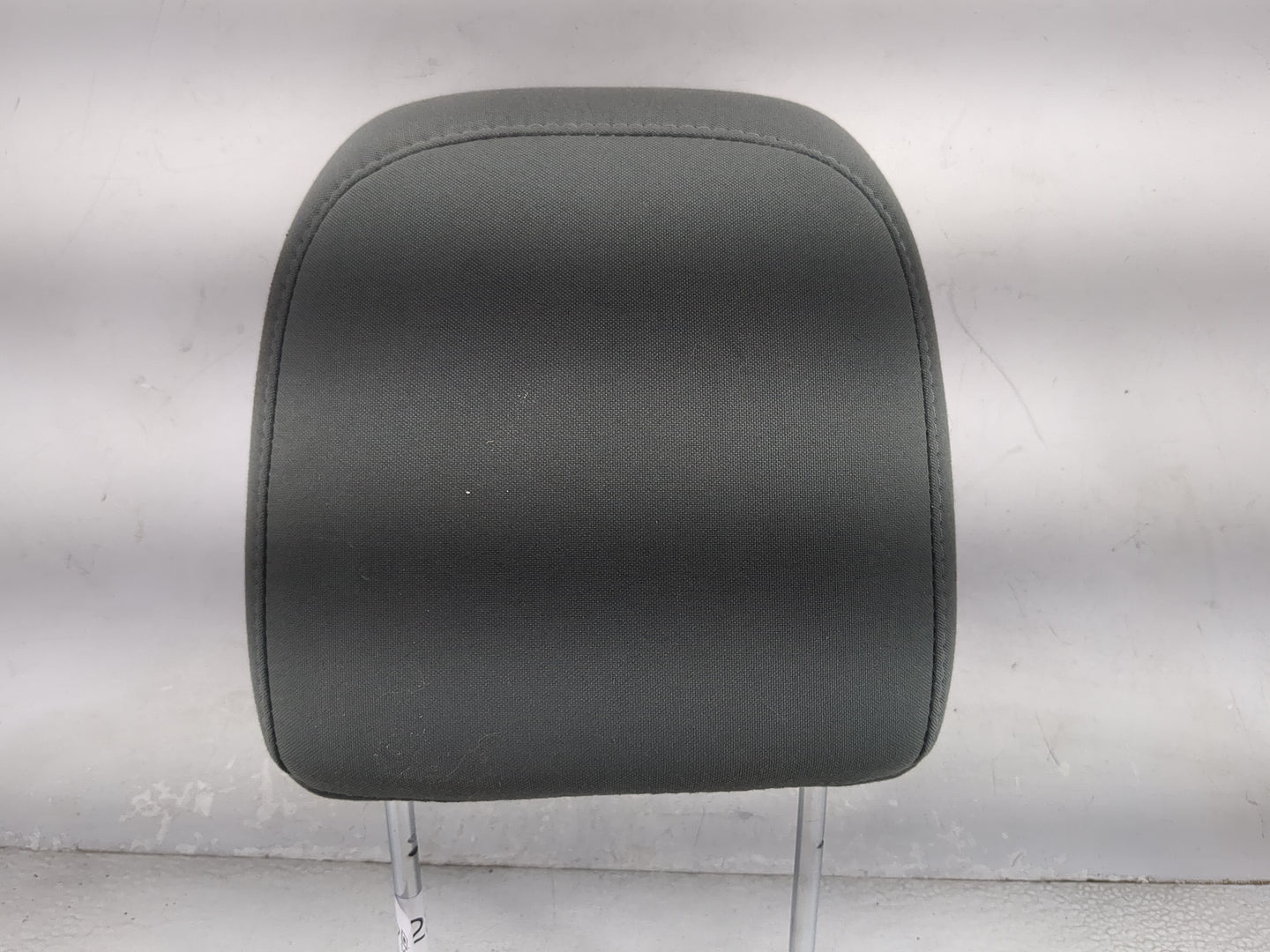 2005 Jeep Grand Cherokee Headrest Head Rest Front Driver Passenger Seat Fits OEM Used Auto Parts - Oemusedautoparts1.com