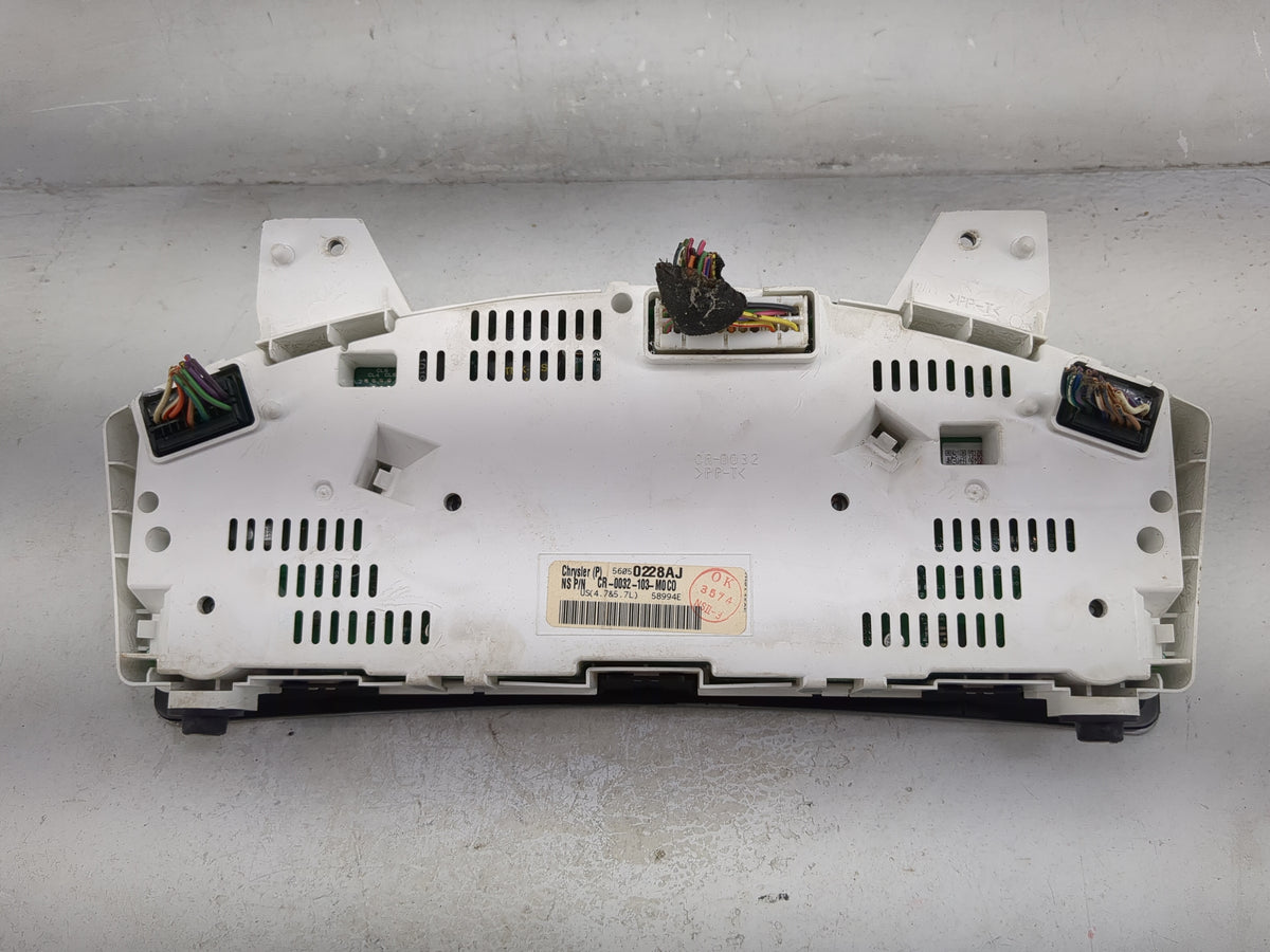 2005 Jeep Grand Cherokee Instrument Cluster Speedometer Gauges P/N:56050228AJ CR-0032-103-MOCO Miles: Fits OEM Used Auto Par