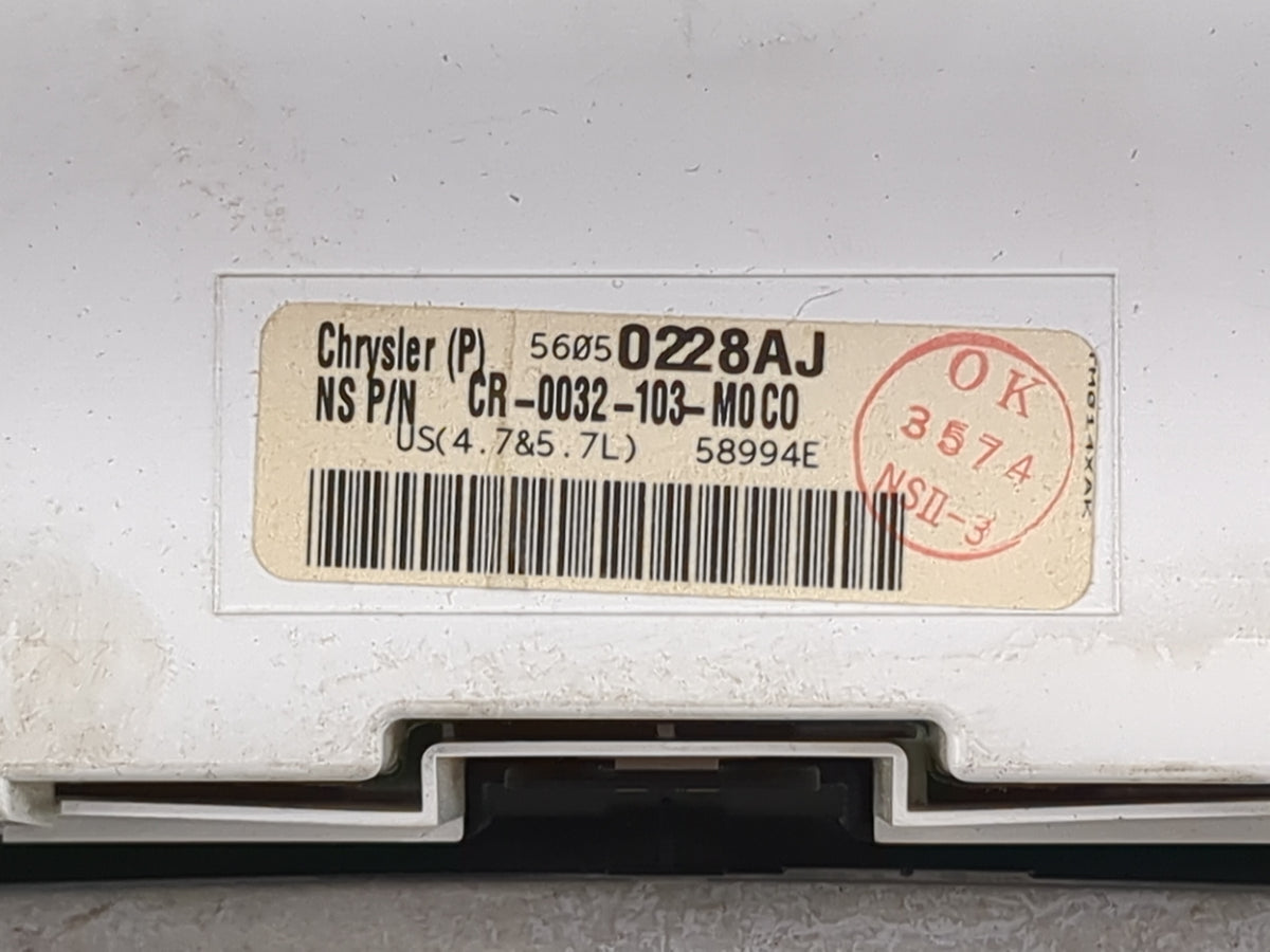 2005 Jeep Grand Cherokee Instrument Cluster Speedometer Gauges P/N:56050228AJ CR-0032-103-MOCO Miles: Fits OEM Used Auto Par