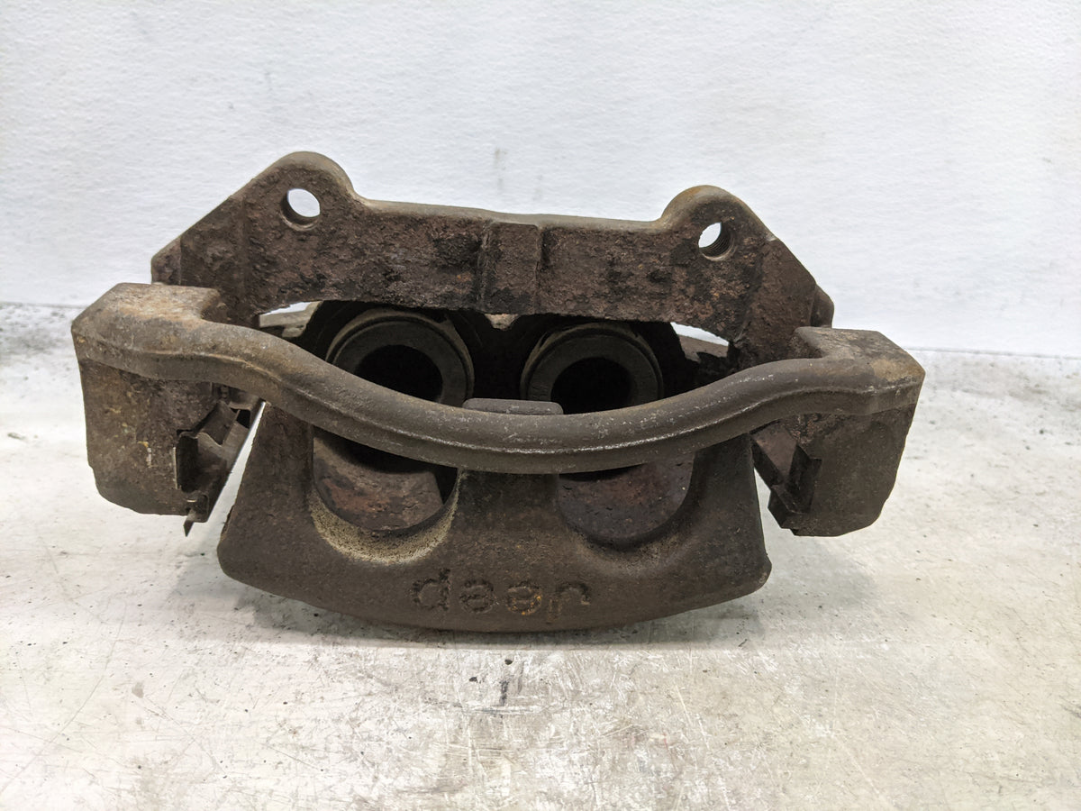 2005-2010 Jeep Grand Cherokee Front Driver Left Brake Caliper 1509787 - Oemusedautoparts1.com