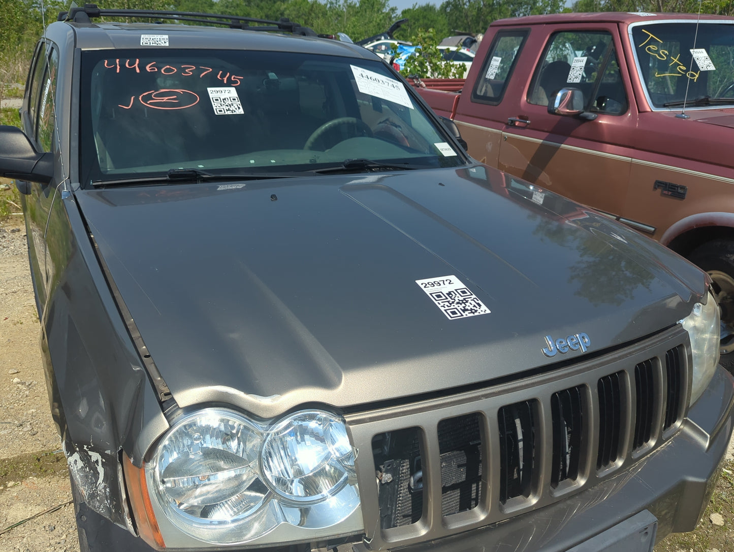 2005-2010 Jeep Grand Cherokee Hood Oem 5022278 - Oemusedautoparts1.com