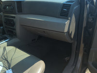 2005 Jeep Grand Cherokee Passenger Glove Box Door Storage Compartment 5022293 - Oemusedautoparts1.com