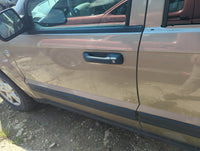 2005-2005 Jeep Grand Cherokee Driver Front Door Oem 5022321 - Oemusedautoparts1.com
