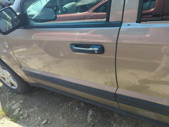 compare product 2005-2005 Jeep Grand Cherokee Driver Front Door Oem