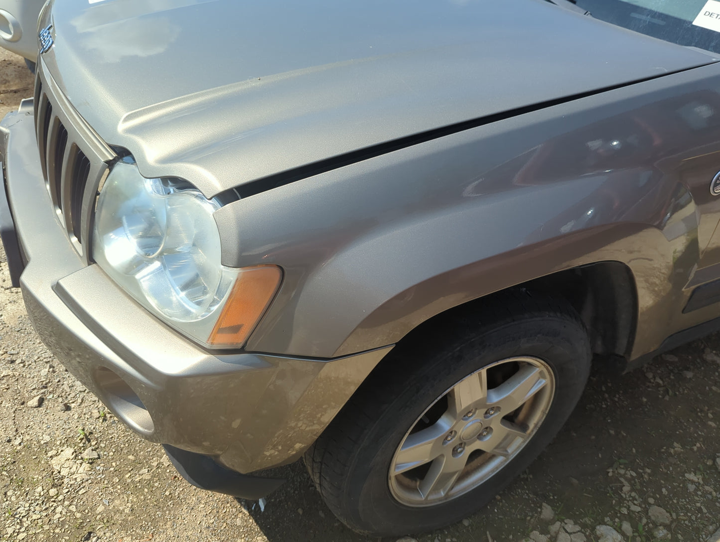 2005-2010 Jeep Grand Cherokee Driver Fender - Oemusedautoparts1.com