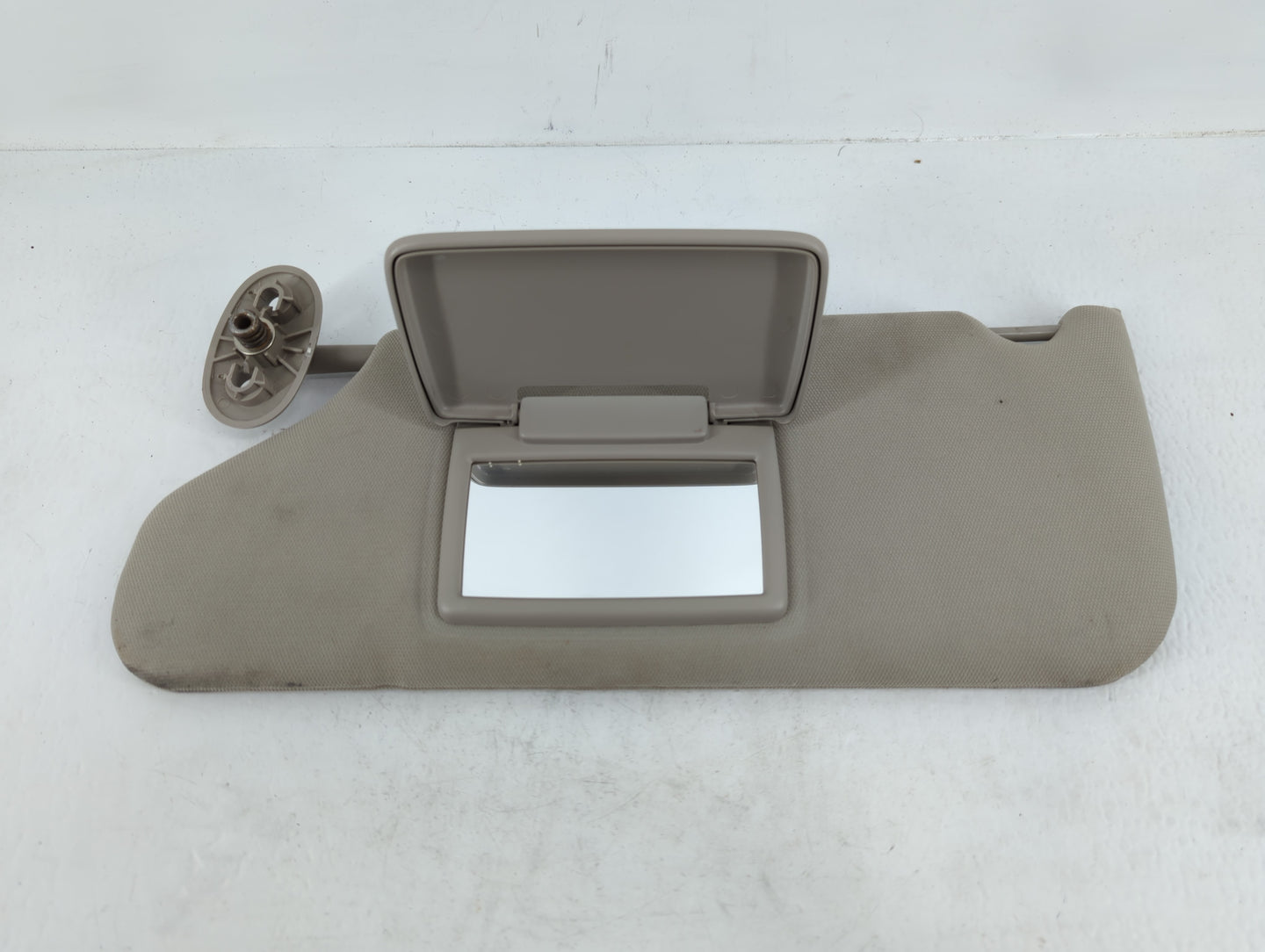 2005-2010 Jeep Grand Cherokee Sun Visor Shade Replacement Driver Left Mirror Fits Fits 2005 2006 2007 2008 2009 2010 OEM Use