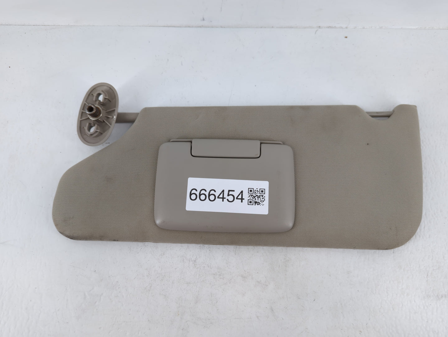 2005-2010 Jeep Grand Cherokee Sun Visor Shade Replacement Driver Left Mirror Fits Fits 2005 2006 2007 2008 2009 2010 OEM Use