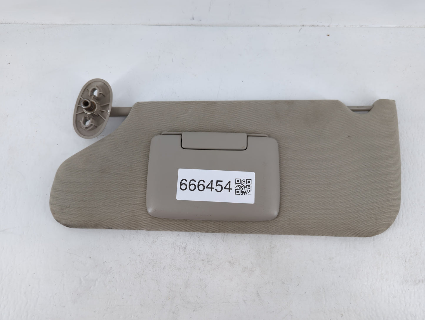 2005-2010 Jeep Grand Cherokee Sun Visor Shade Replacement Driver Left Mirror Fits Fits 2005 2006 2007 2008 2009 2010 OEM Use