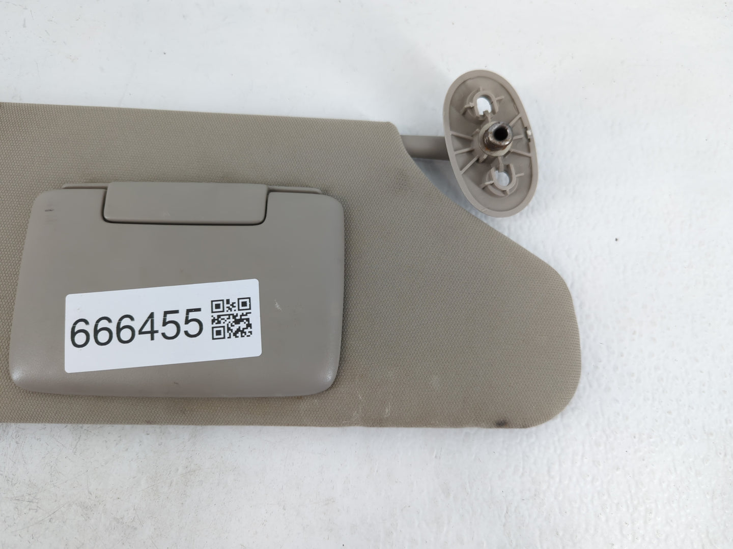 2005-2010 Jeep Grand Cherokee Sun Visor Shade Replacement Passenger Right Mirror Fits Fits 2005 2006 2007 2008 2009 2010 OEM