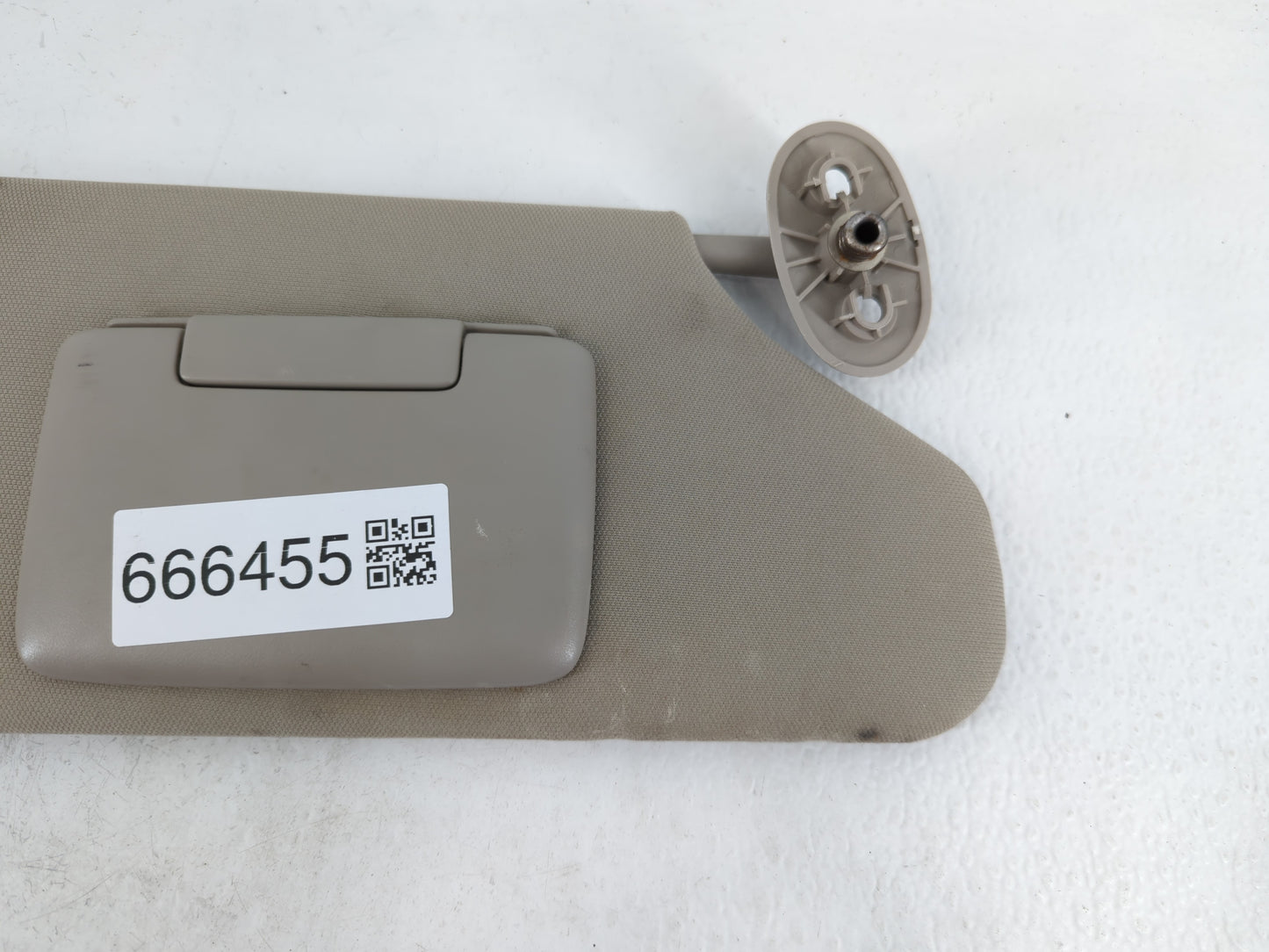 2005-2010 Jeep Grand Cherokee Sun Visor Shade Replacement Passenger Right Mirror Fits Fits 2005 2006 2007 2008 2009 2010 OEM