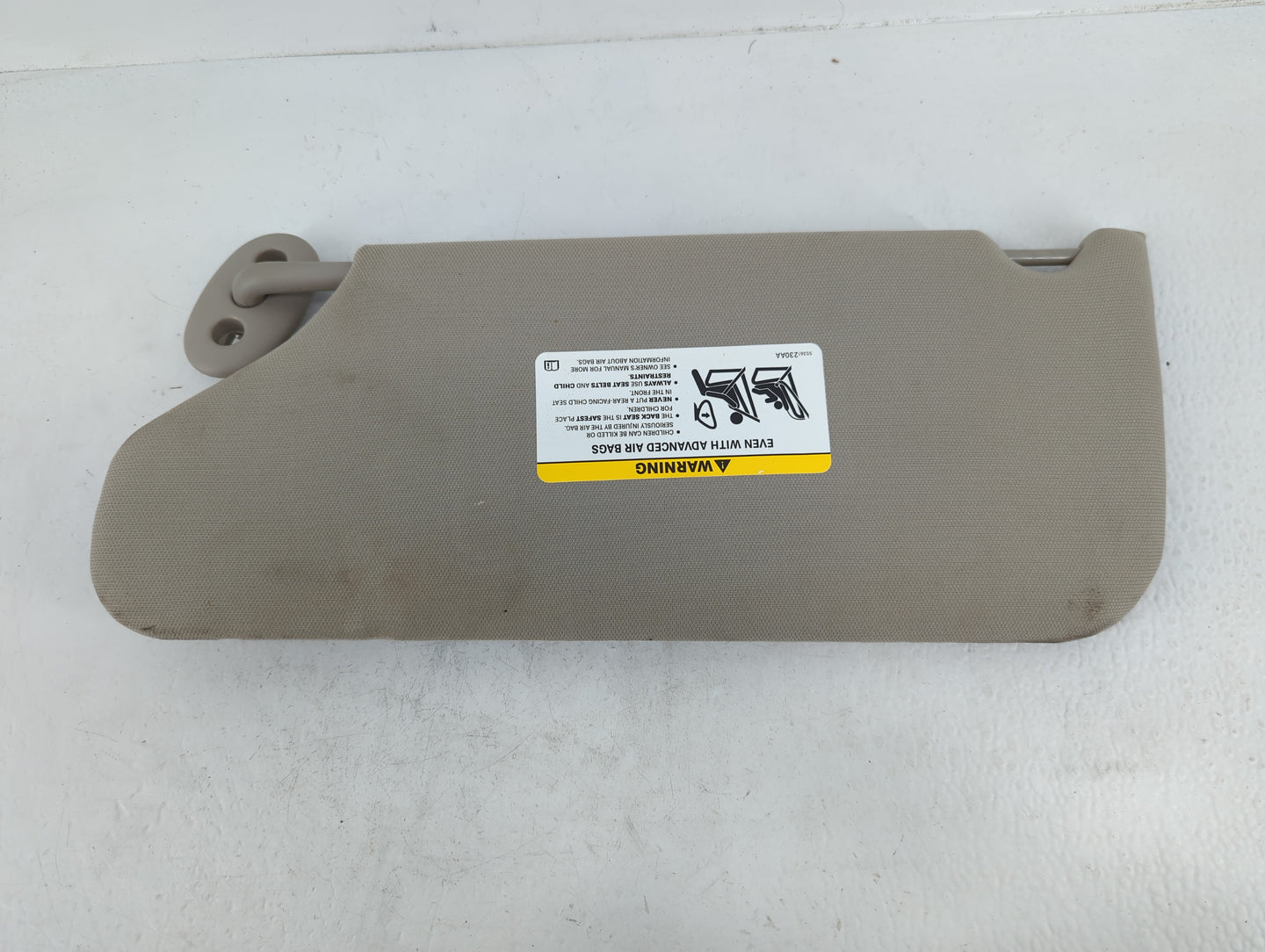 2005-2010 Jeep Grand Cherokee Sun Visor Shade Replacement Passenger Right Mirror Fits Fits 2005 2006 2007 2008 2009 2010 OEM