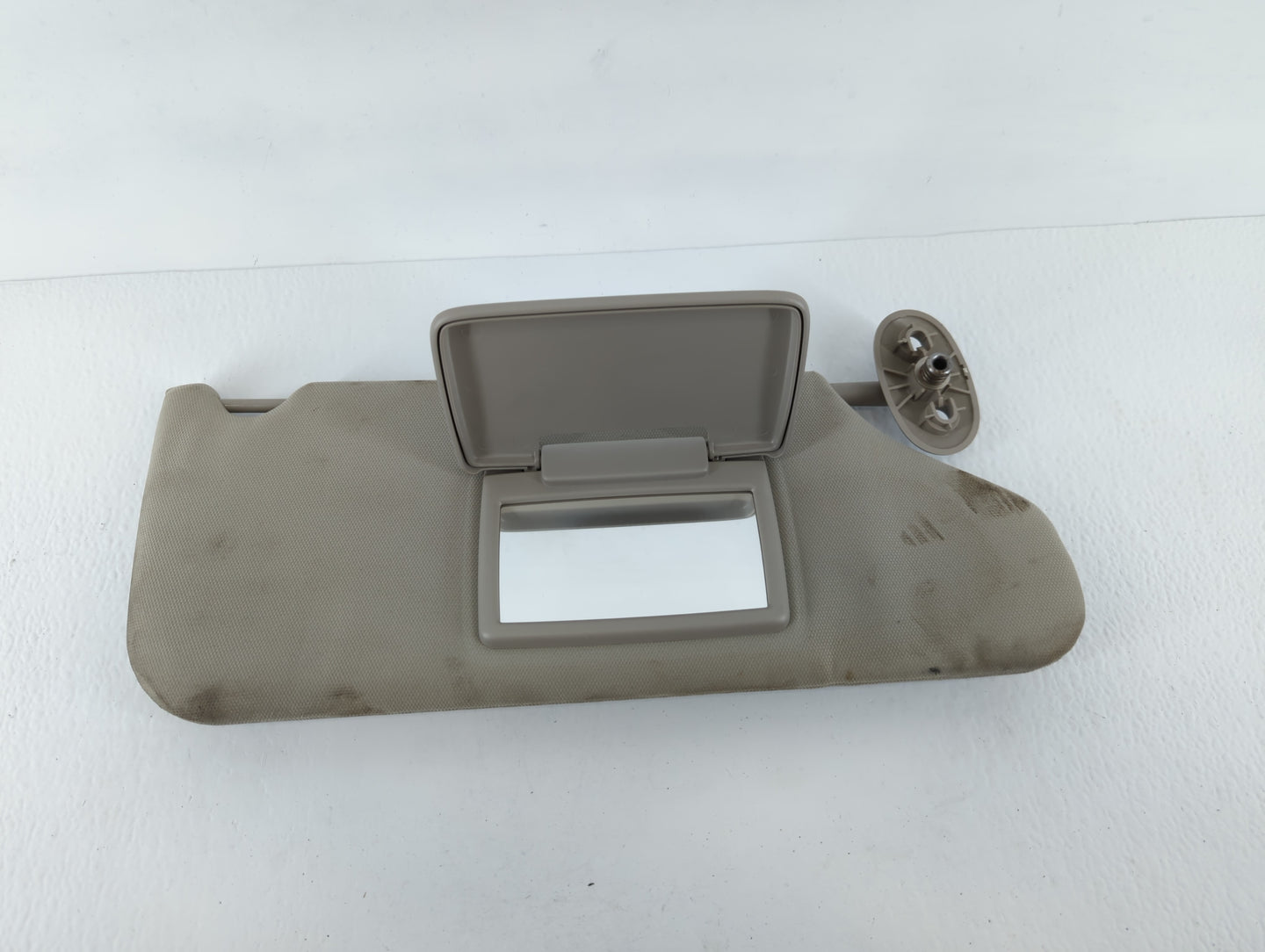2005-2010 Jeep Grand Cherokee Sun Visor Shade Replacement Passenger Right Mirror Fits Fits 2005 2006 2007 2008 2009 2010 OEM