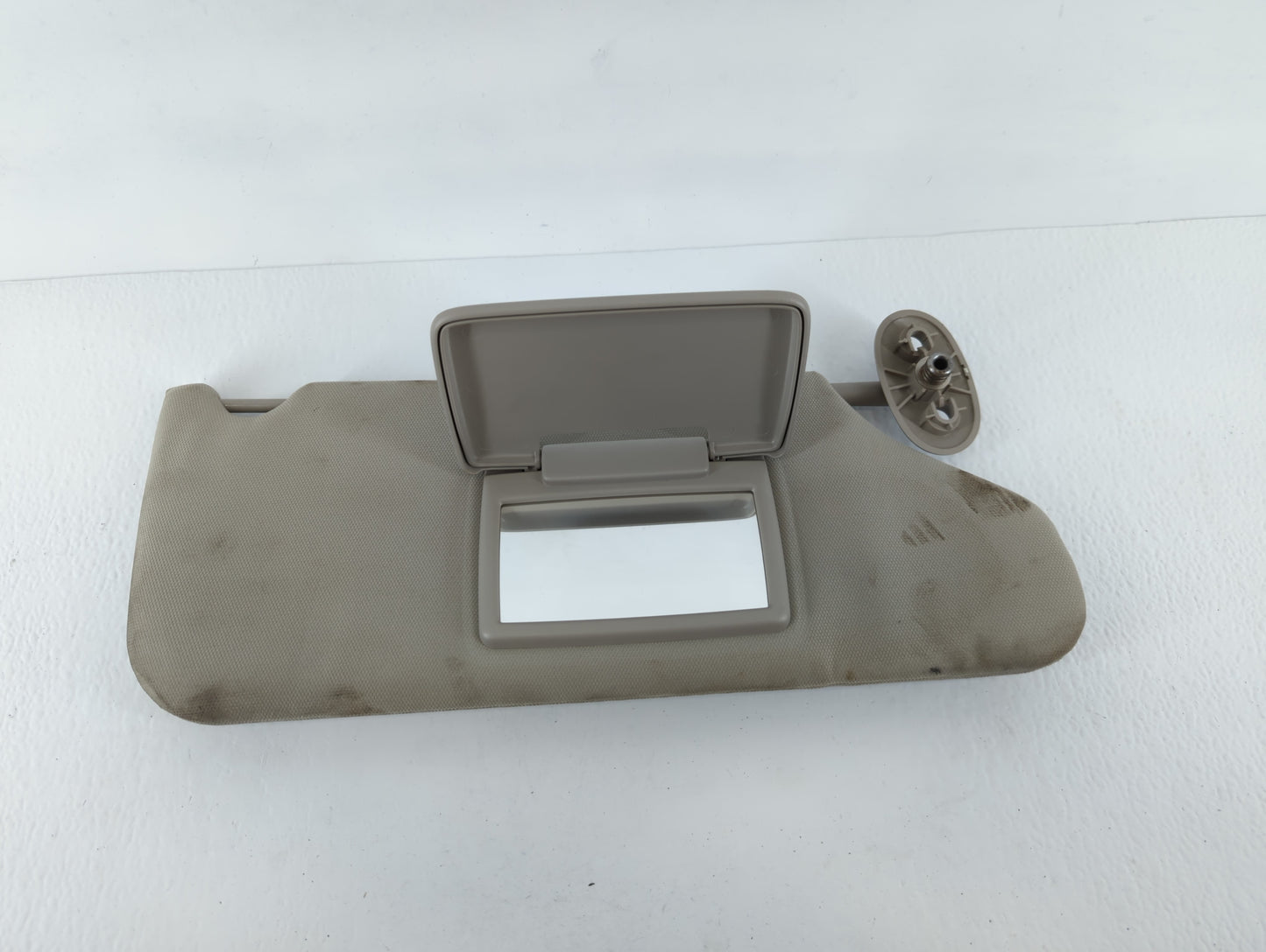 2005-2010 Jeep Grand Cherokee Sun Visor Shade Replacement Passenger Right Mirror Fits Fits 2005 2006 2007 2008 2009 2010 OEM