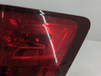 2005-2006 Jeep Grand Cherokee Tail Light Assembly Passenger Right OEM Fits Fits 2005 2006 OEM Used Auto Parts - Oemusedautop