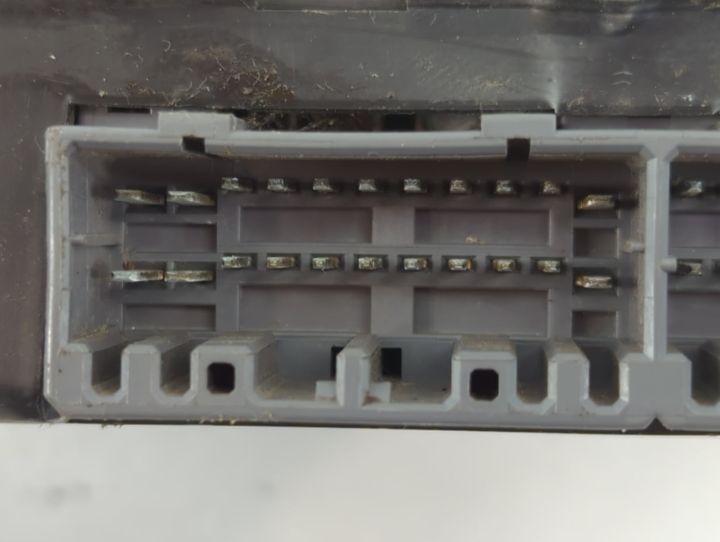 2005-2006 Jeep Grand Cherokee PCM Engine Control Computer ECU ECM PCU OEM P/N:56038721AJ Fits Fits 2005 2006 OEM Used Auto P