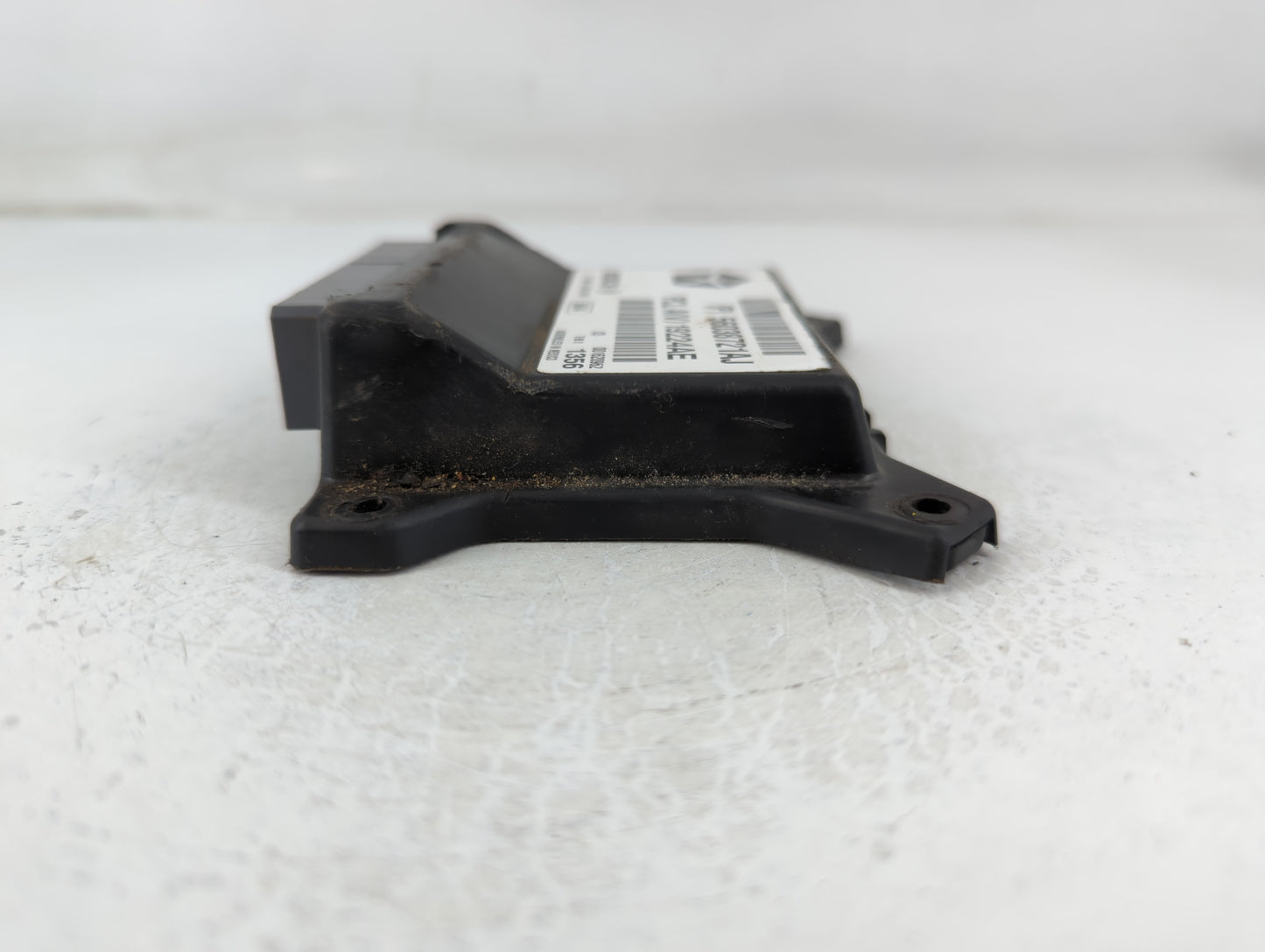 2005-2006 Jeep Grand Cherokee PCM Engine Control Computer ECU ECM PCU OEM P/N:56038721AJ Fits Fits 2005 2006 OEM Used Auto P