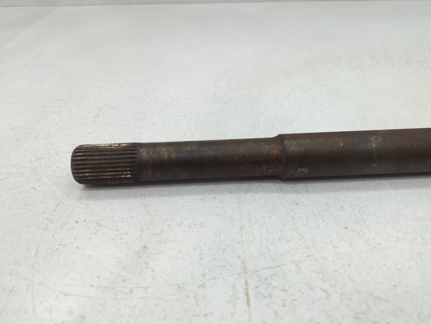 2005-2010 Jeep Grand Cherokee Axle Shaft Front Passenger Cv C/v - Oemusedautoparts1.com