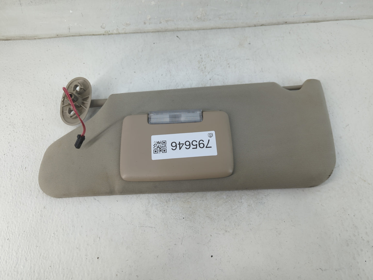 2005-2010 Jeep Grand Cherokee Sun Visor Shade Replacement Driver Left Mirror Fits Fits 2005 2006 2007 2008 2009 2010 OEM Use