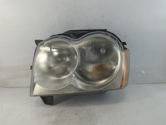 2005-2007 Jeep Grand Cherokee Driver Left Oem Head Light Headlight Lamp - Oemusedautoparts1.com