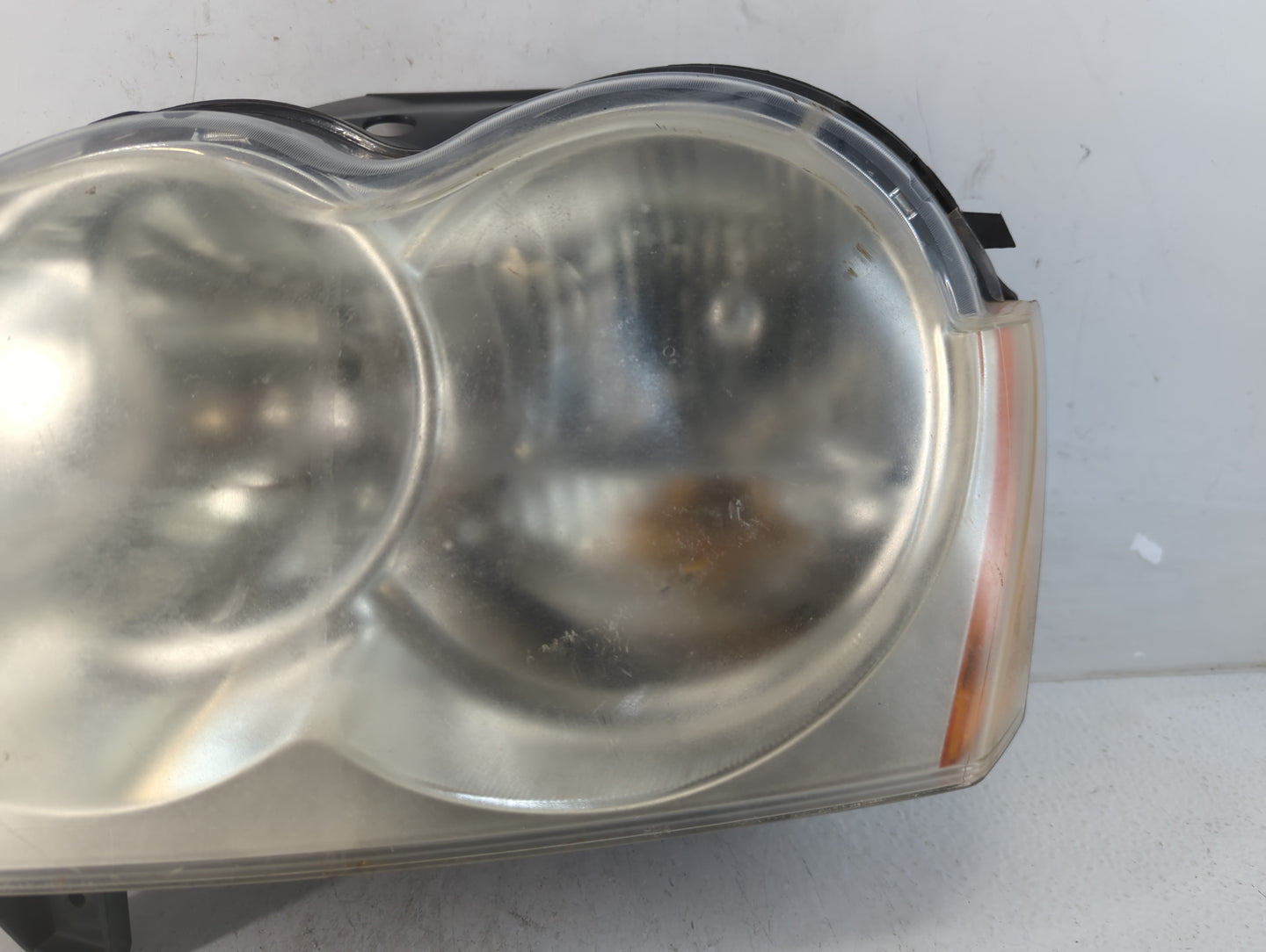 2005-2007 Jeep Grand Cherokee Driver Left Oem Head Light Headlight Lamp - Oemusedautoparts1.com