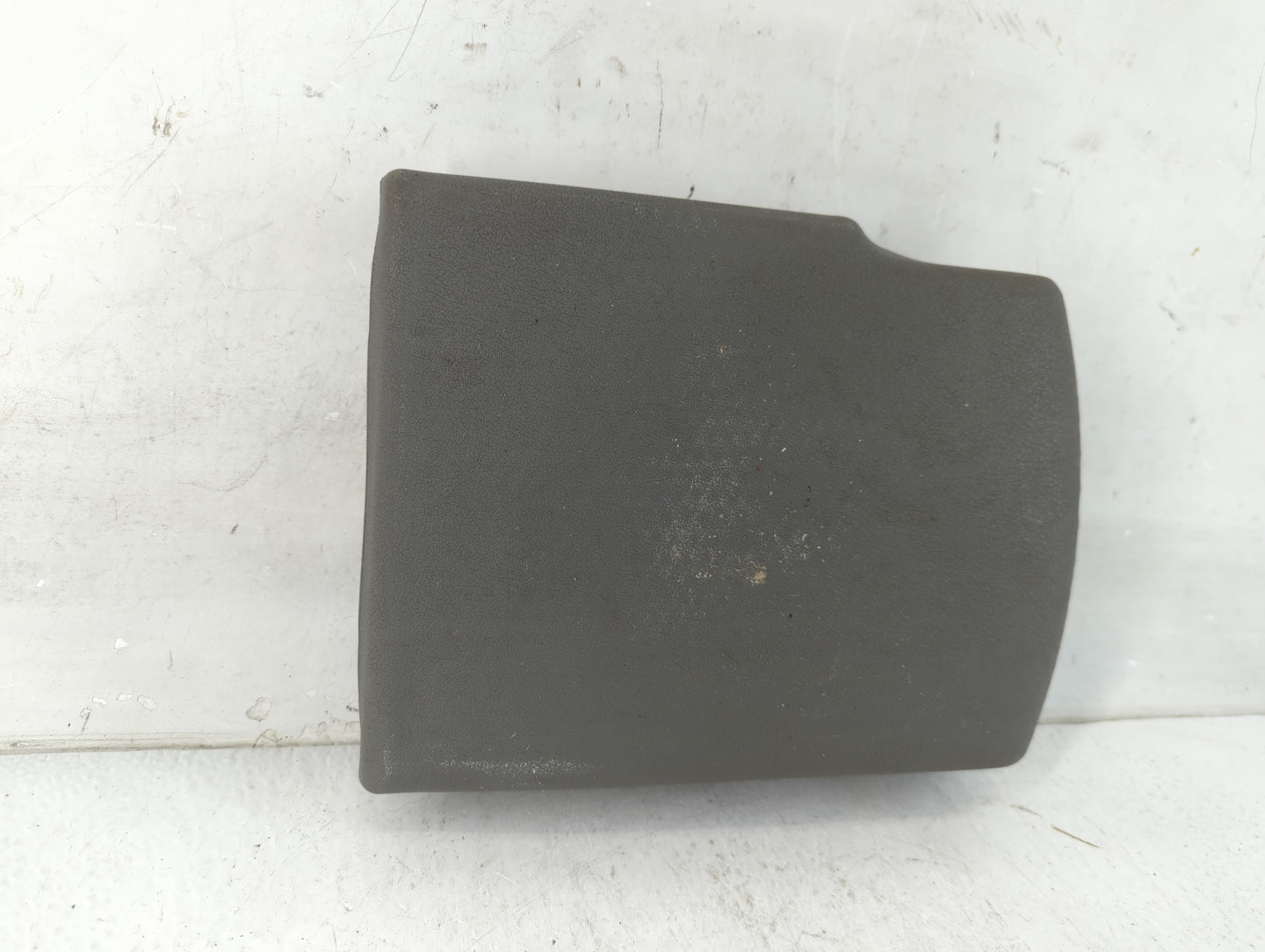 2005-2010 Jeep Grand Cherokee Center Console Armrest Cover Lid Fits Fits 2005 2006 2007 2008 2009 2010 OEM Used Auto Parts -