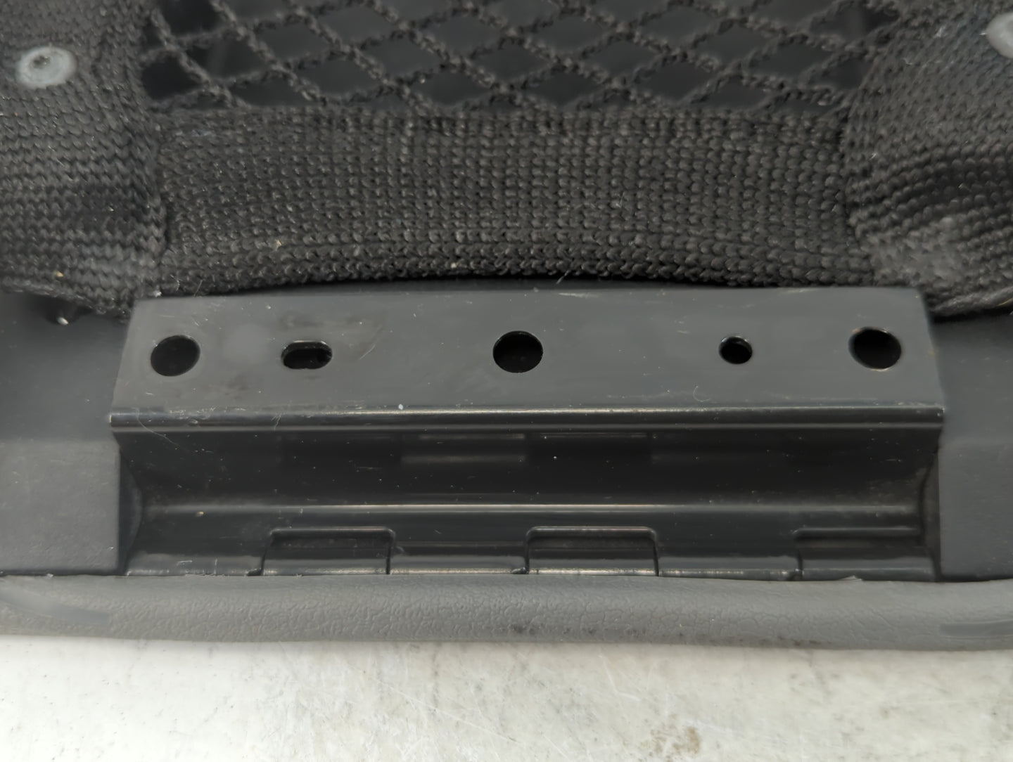 2005-2010 Jeep Grand Cherokee Center Console Armrest Cover Lid Fits Fits 2005 2006 2007 2008 2009 2010 OEM Used Auto Parts -