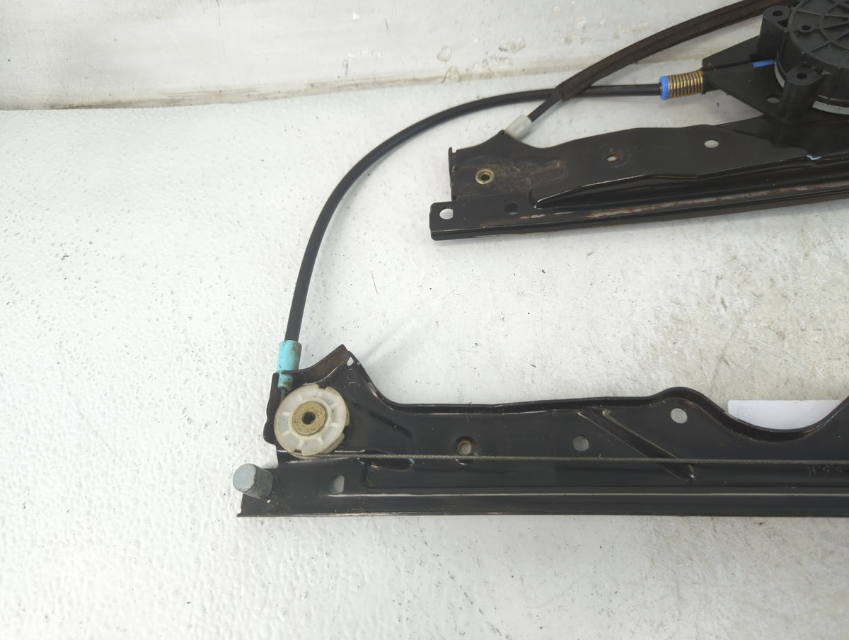 2005-2005 Jeep Grand Cherokee Used Window Regulator Passenger Front 795660 - Oemusedautoparts1.com