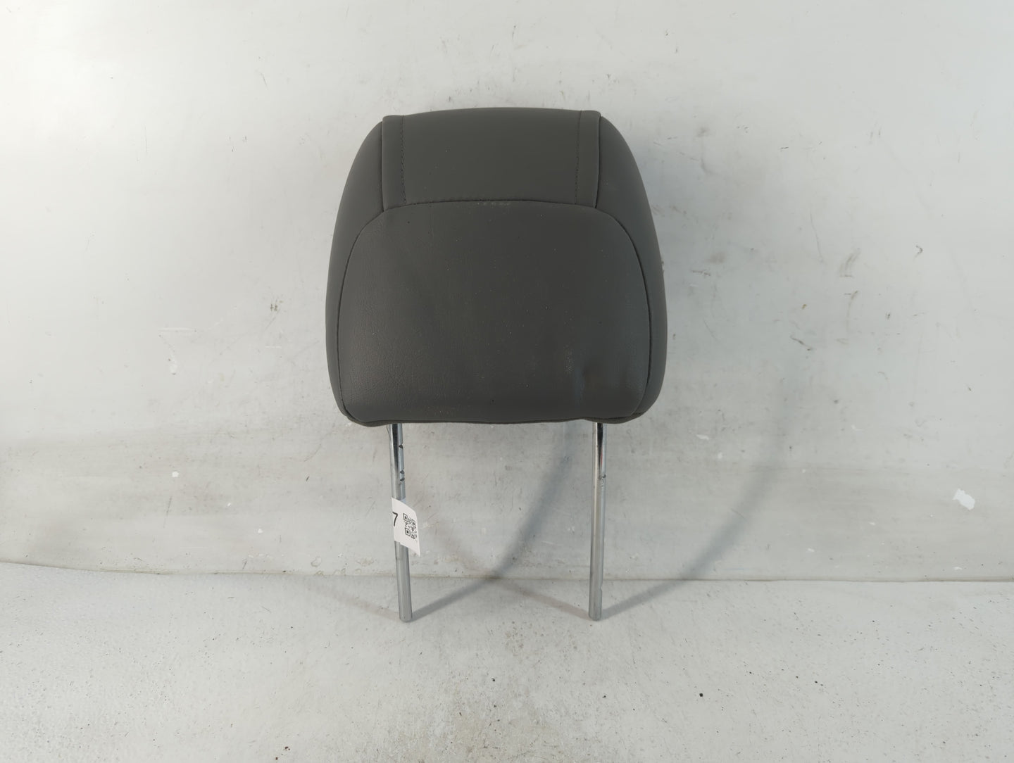 2005-2010 Jeep Grand Cherokee Headrest Head Rest Front Driver Passenger Seat Fits Fits 2005 2006 2007 2008 2009 2010 OEM Use