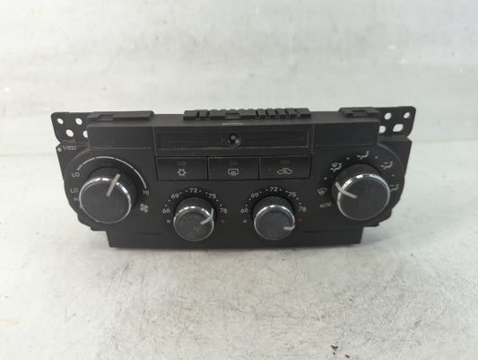 2005-2007 Jeep Grand Cherokee Climate Control Module Temperature AC/Heater Replacement P/N:1315C 010AE Fits Fits 2005 2006 2