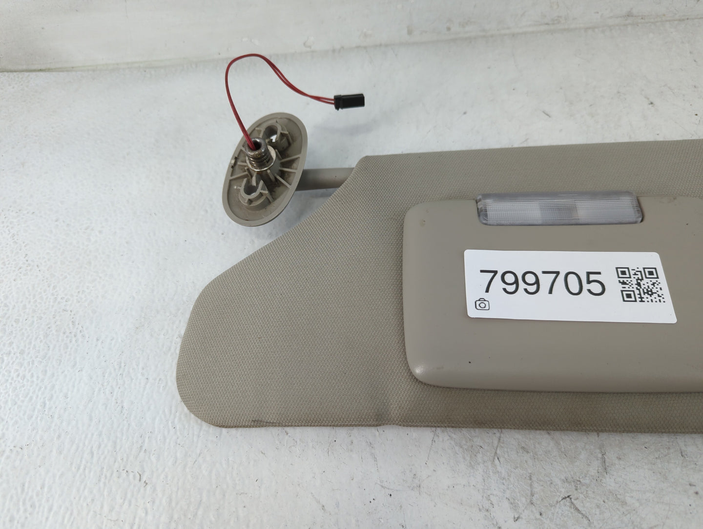 2005-2010 Jeep Grand Cherokee Sun Visor Shade Replacement Passenger Right Mirror Fits Fits 2005 2006 2007 2008 2009 2010 OEM