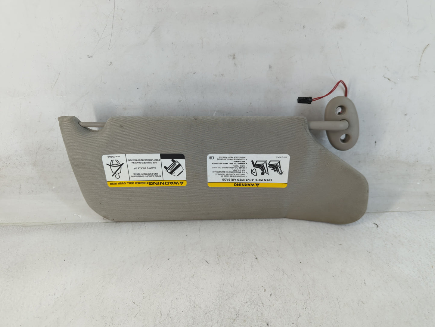 2005-2010 Jeep Grand Cherokee Sun Visor Shade Replacement Passenger Right Mirror Fits Fits 2005 2006 2007 2008 2009 2010 OEM