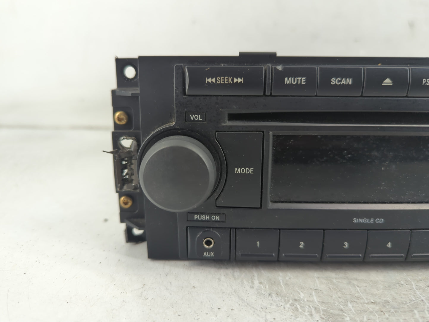 2005-2006 Jeep Grand Cherokee Radio AM FM Cd Player Receiver Replacement P/N:P05064173AH Fits Fits 2004 2005 2006 2007 OEM U