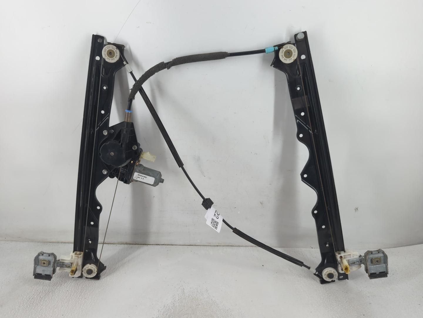 2005-2005 Jeep Grand Cherokee Driver Left Front Window Regulator 799722 - Oemusedautoparts1.com