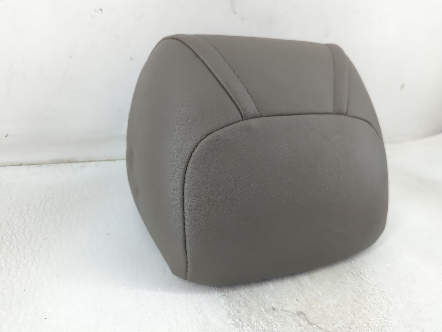 2005 Jeep Grand Cherokee Headrest Head Rest Rear Seat Fits OEM Used Auto Parts - Oemusedautoparts1.com