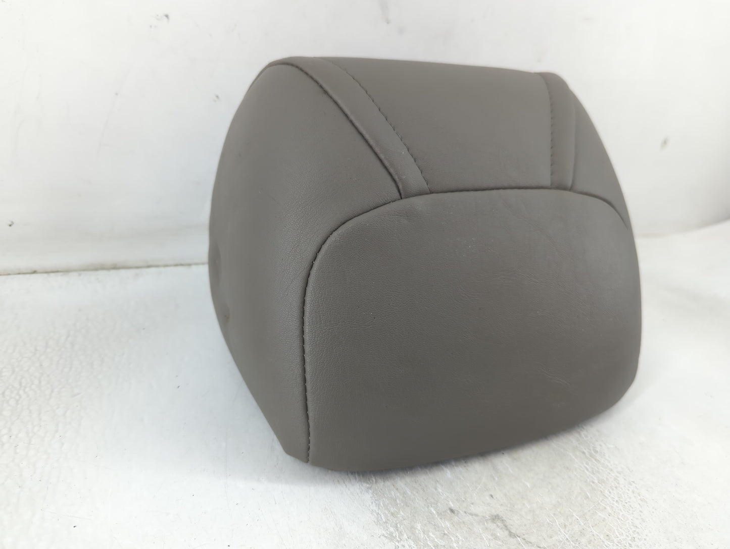2005 Jeep Grand Cherokee Headrest Head Rest Rear Seat Fits OEM Used Auto Parts - Oemusedautoparts1.com