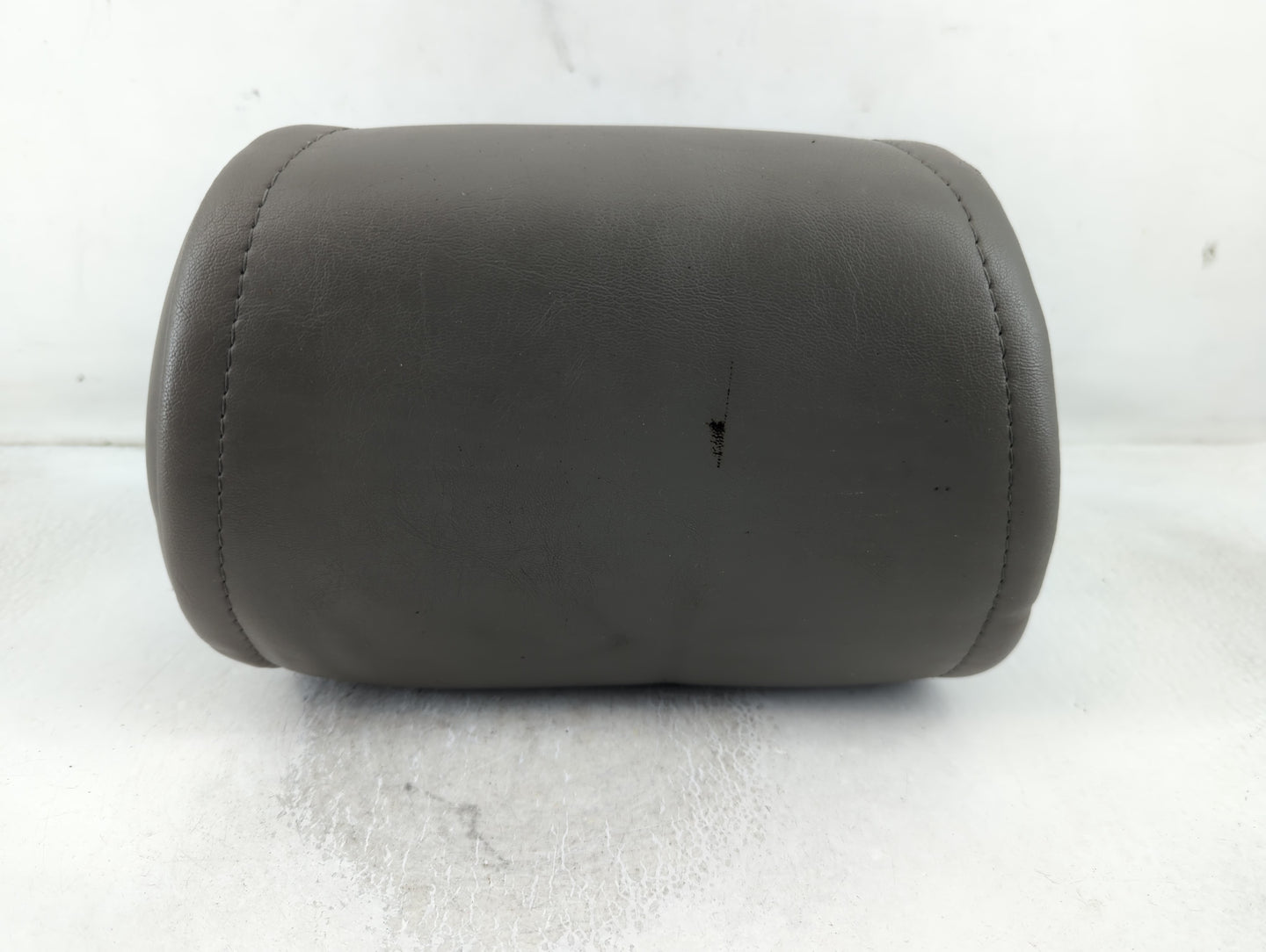 2005 Jeep Grand Cherokee Headrest Head Rest Rear Seat Fits OEM Used Auto Parts - Oemusedautoparts1.com