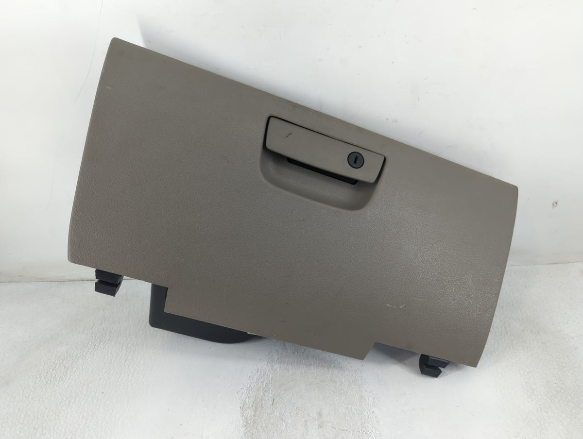 2005 Jeep Grand Cherokee Passenger Glove Box Door Storage Compartment 799755 - Oemusedautoparts1.com