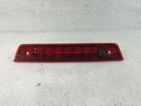 2005 Jeep Grand Cherokee Third Brake Light Tail Light Fits OEM Used Auto Parts - Oemusedautoparts1.com