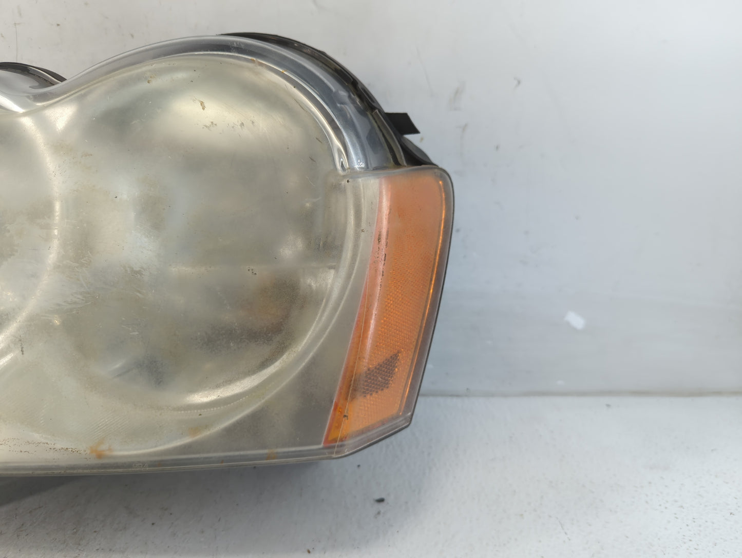 2005-2007 Jeep Grand Cherokee Driver Left Oem Head Light Headlight Lamp - Oemusedautoparts1.com